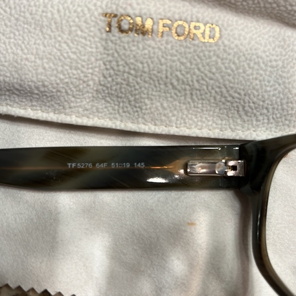 TOM FORD Green Tortoise Clip on Sunglasses with case TF 5276 64F - Picture 11 of 15